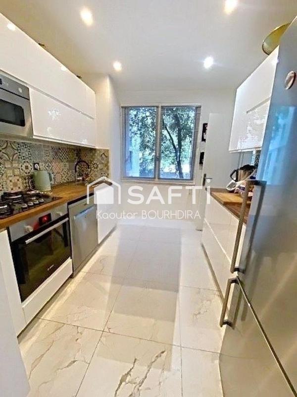 Appartement - 98 m² - 5 pièces