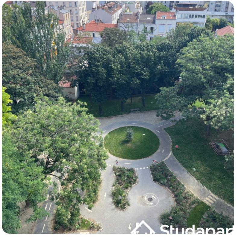 Chambre - 10 m² - 1 pièce