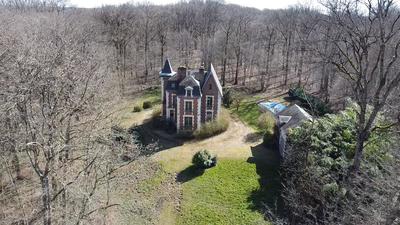 Château - 197 m² - 8 pièces