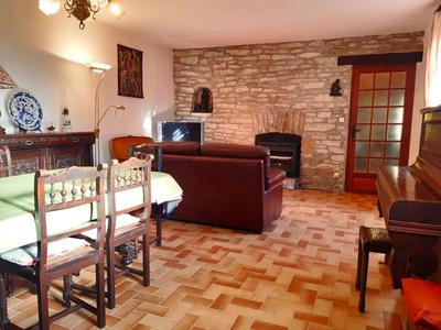 Maison en pierre - 104 m² - 5 pièces
