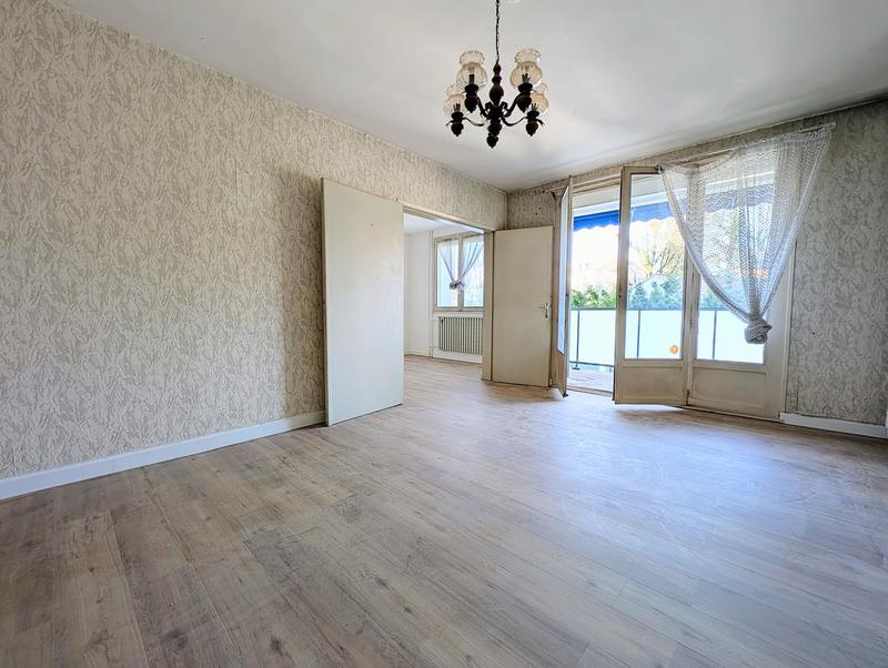 Appartement - 79 m² - 4 pièces