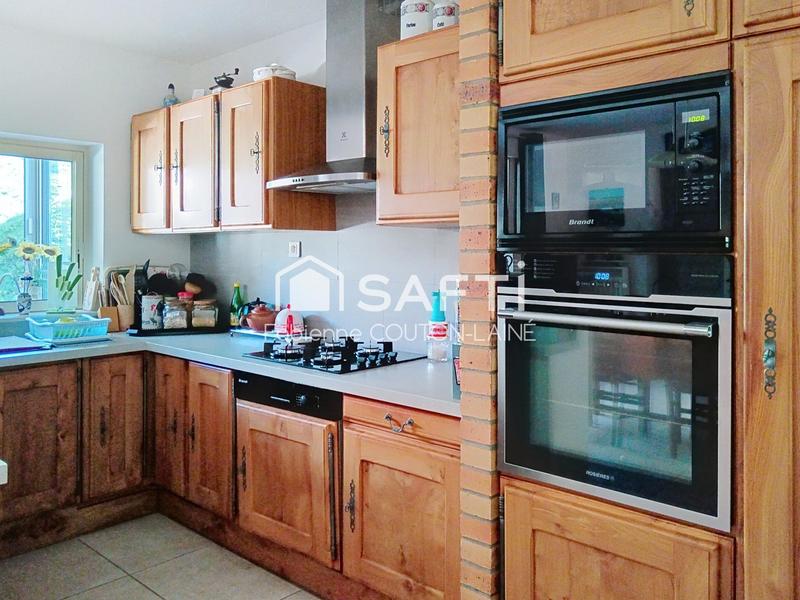 Maison - 190 m² - 9 pièces