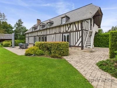 Maison - 188 m² - 9 pièces