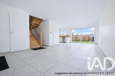 Maison - 90 m² - 4 pièces