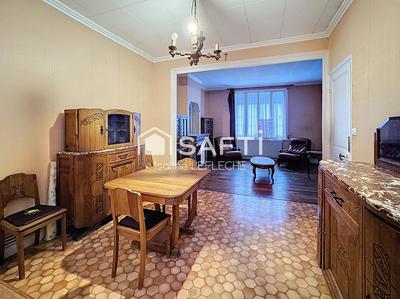 Maison - 92 m² - 6 pièces