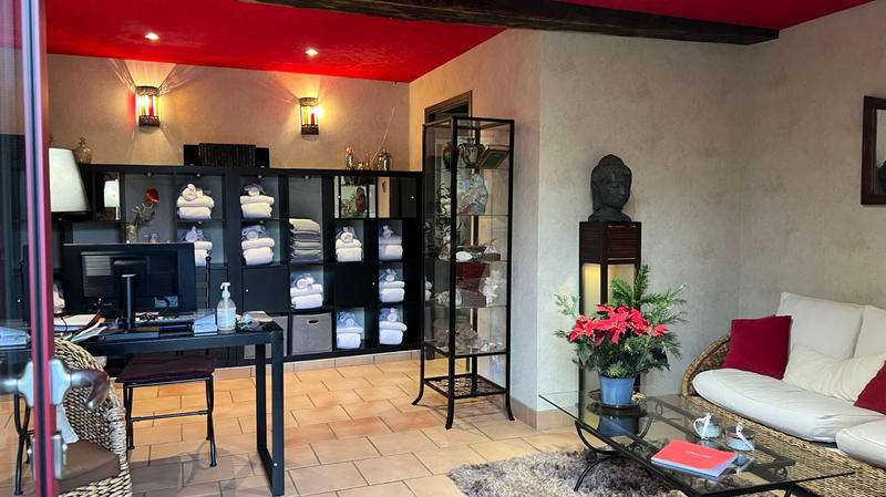 Maison - 542 m² - 20 pièces