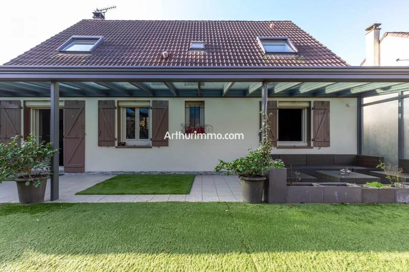 Maison - 133 m² - 7 pièces