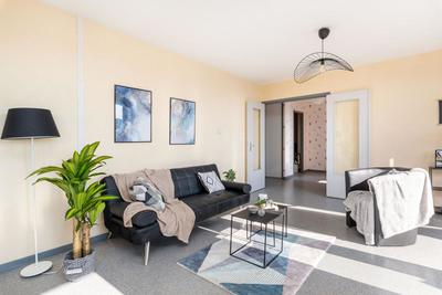 Appartement - 84 m² - 4 pièces