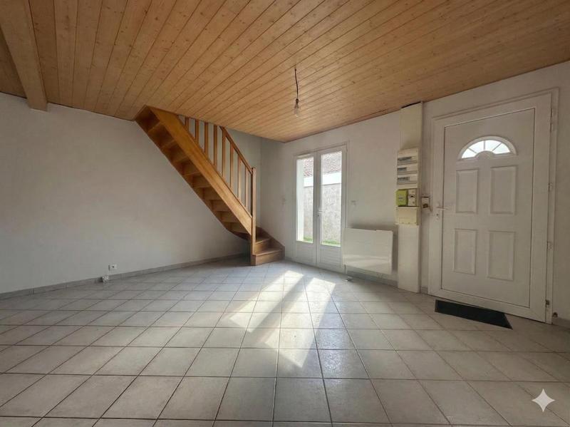 Maison - 64 m² - 5 pièces