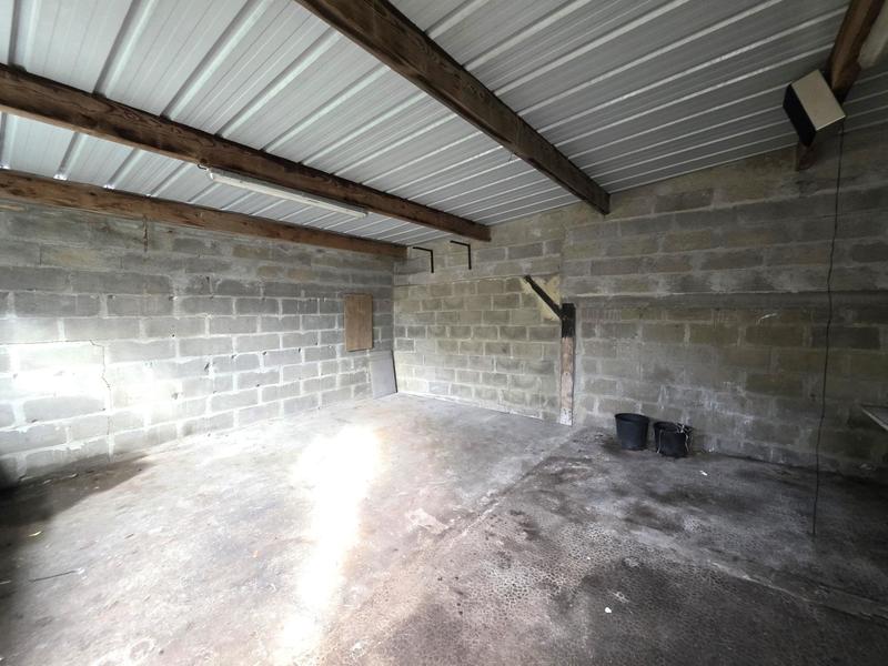 Maison - 215 m² - 10 pièces