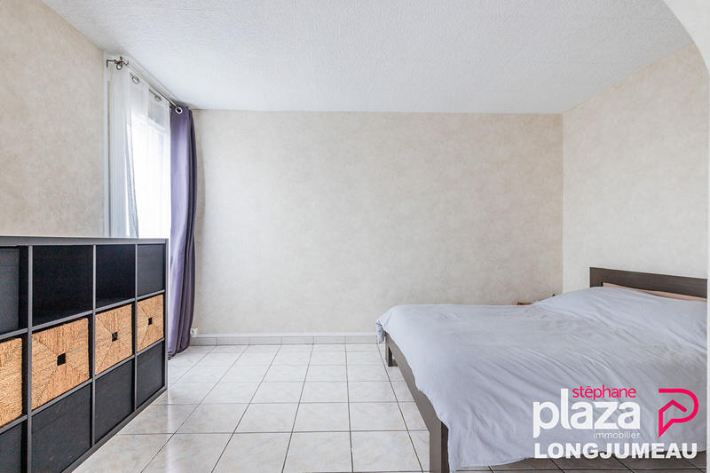 Appartement - 70 m² - 4 pièces