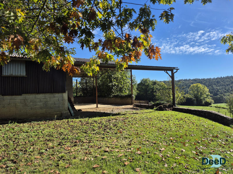 Maison - 230 m² - 5 pièces