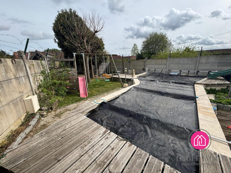 Maison - 130 m² - 4 pièces