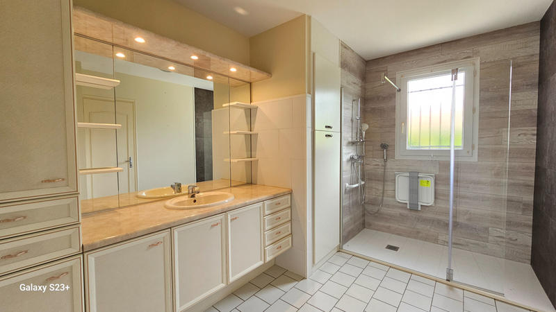 Maison - 135 m² - 6 pièces