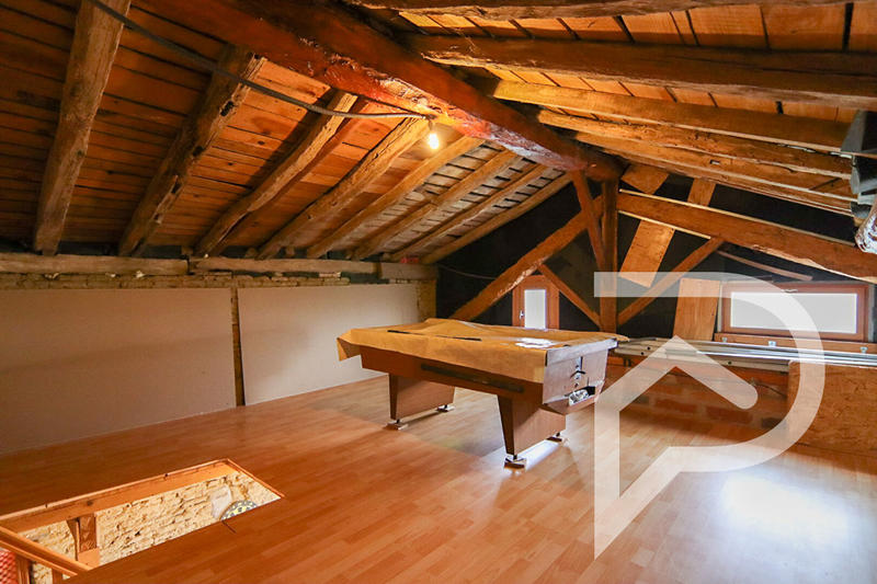 Maison - 126 m² - 7 pièces