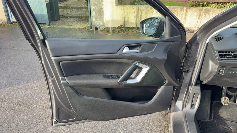 Peugeot 308 Sw II 1.5 BlueHDi 130 Active Business