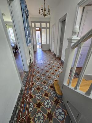 Maison ancienne - 196 m² - 5 pièces