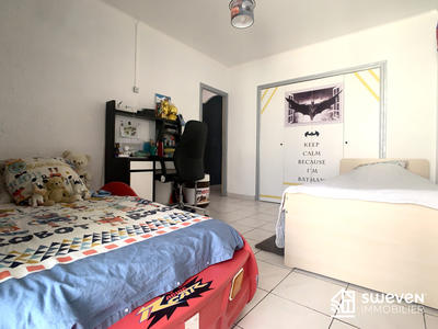 Maison - 87 m² - 4 pièces