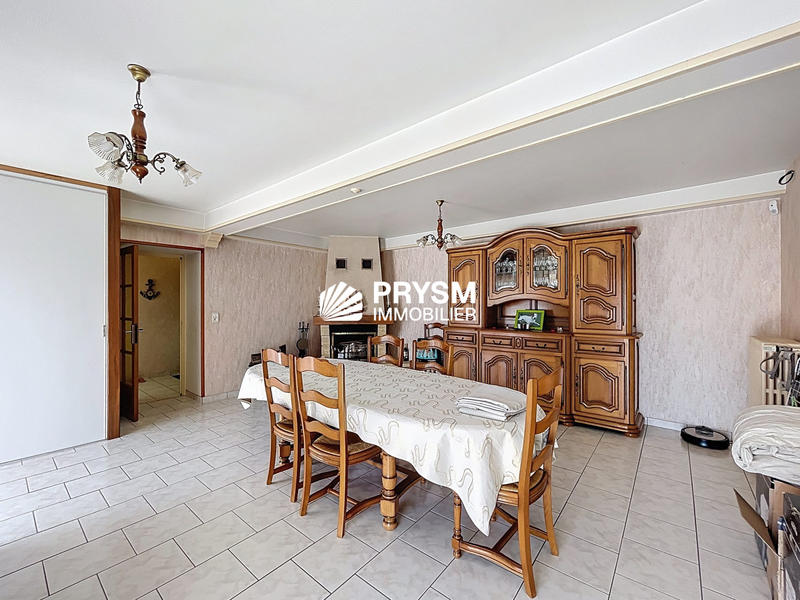 Maison - 200 m² - 6 pièces