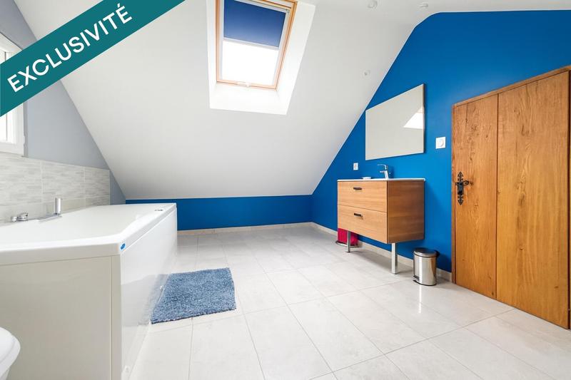 Maison - 263 m² - 9 pièces