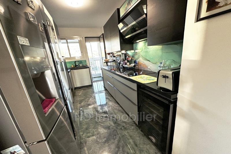 Appartement - 106 m² - 4 pièces