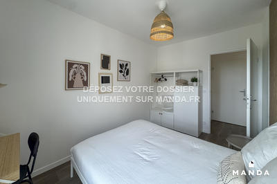 Chambre - 9 m² - 4 pièces