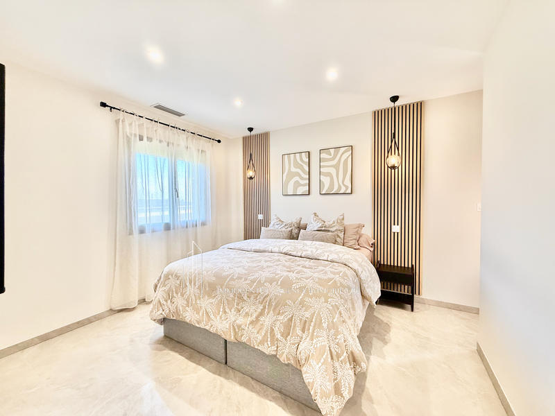 Villa - 145 m² - 6 pièces