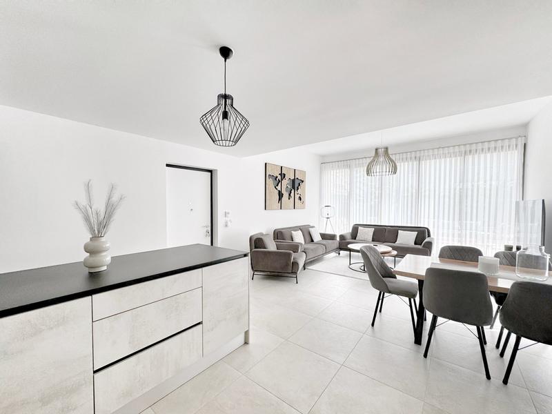 Appartement - 127 m² - 5 pièces