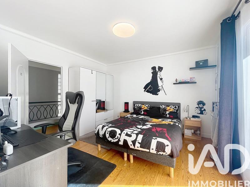 Maison - 272 m² - 11 pièces