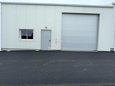 Local d'activités - 230 m²