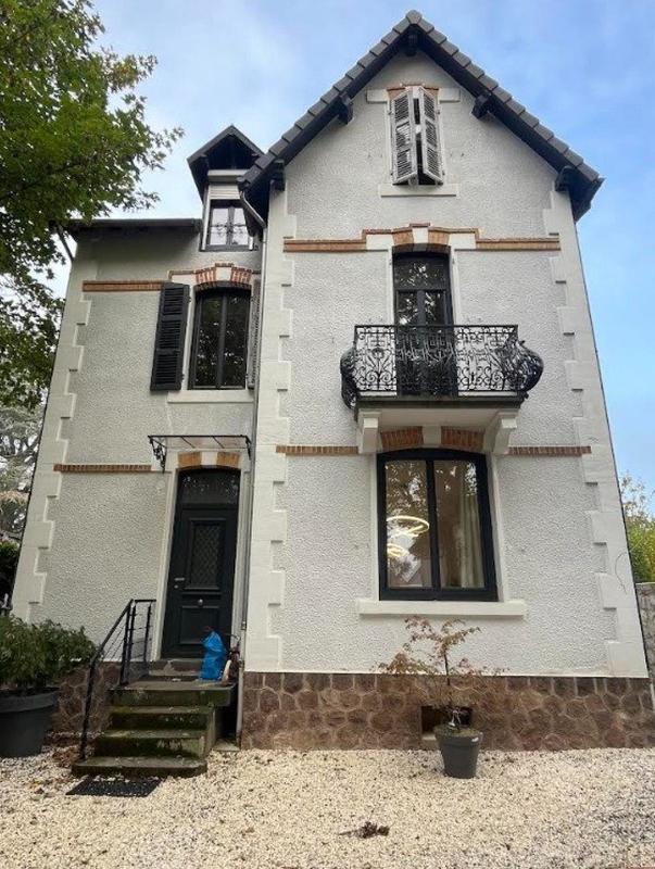 Maison de maîtres - 141 m² - 6 pièces