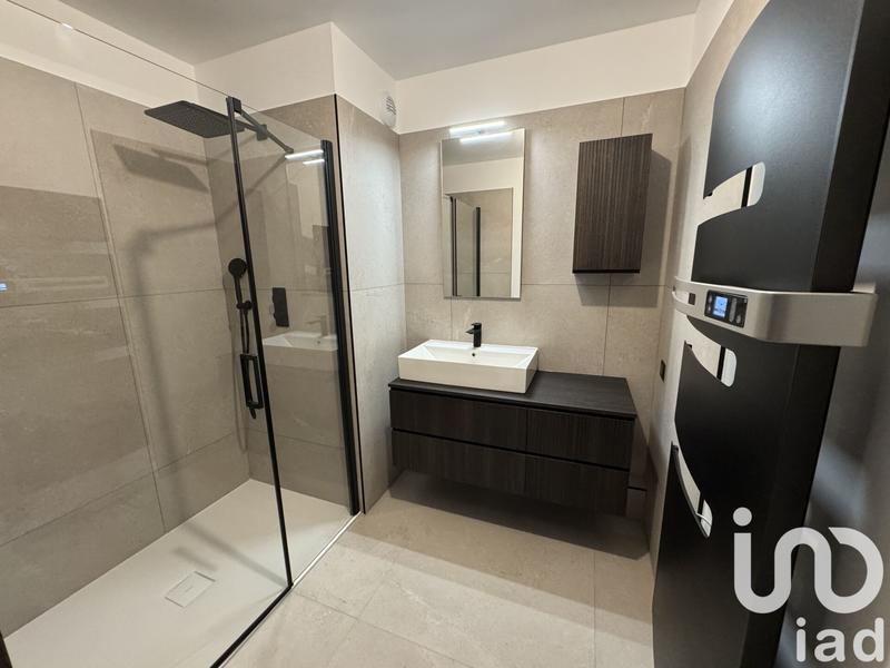 Appartement - 80 m² - 3 pièces