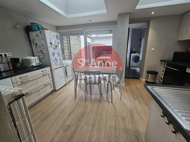 Maison - 110 m² - 6 pièces