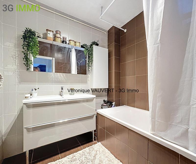 Appartement - 72 m² - 3 pièces