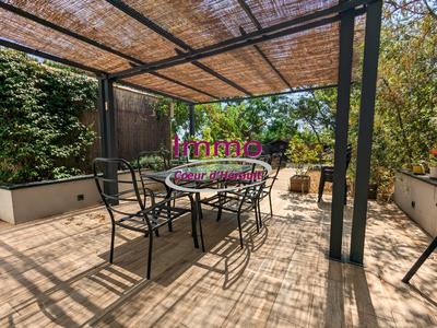 Maison - 187 m² - 4 pièces