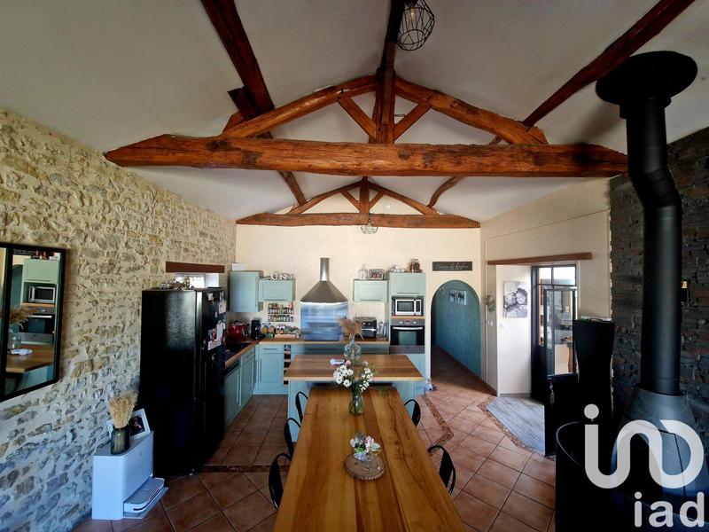 Maison - 140 m² - 6 pièces