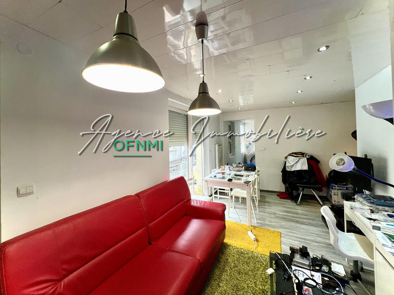 Immeuble - 81 m² - 4 pièces