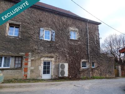 Maison - 250 m² - 9 pièces