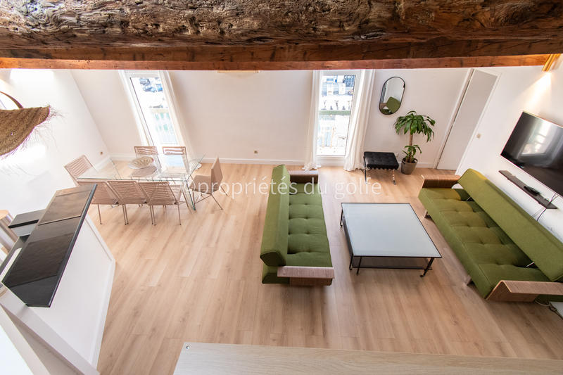 Appartement - 104 m² - 4 pièces