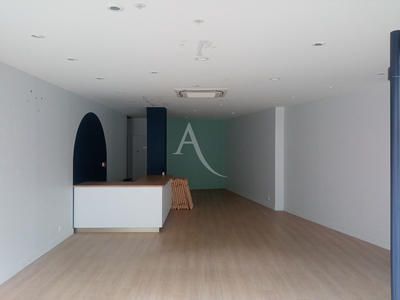 Local commercial - 80 m²