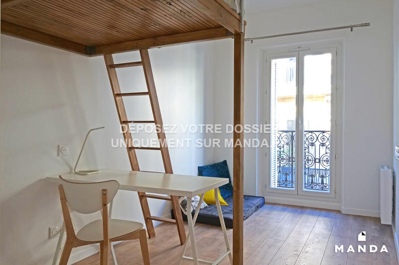 Chambre - 10 m² - 6 pièces