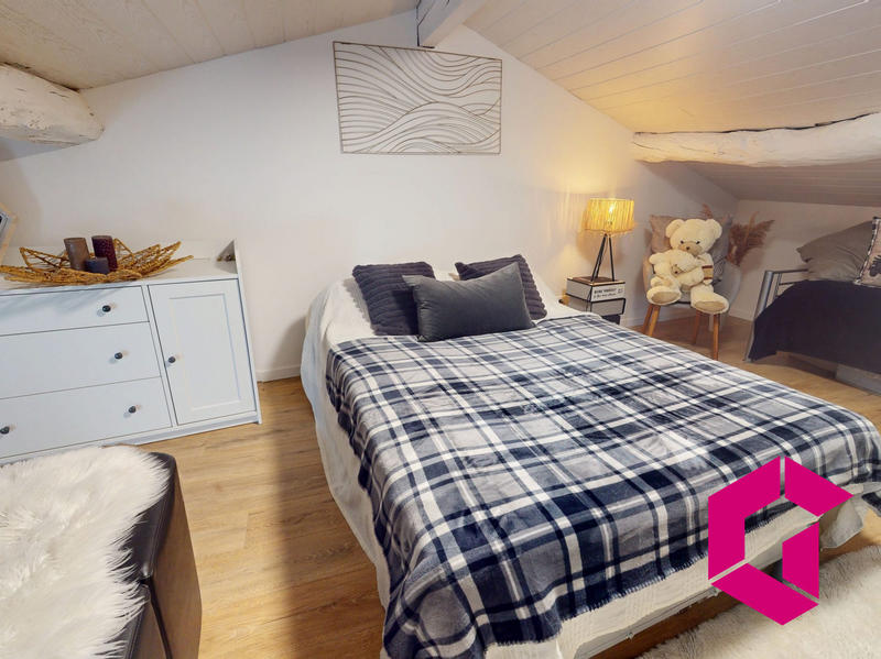 Maison - 115 m² - 7 pièces