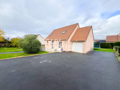 Maison - 100 m² - 6 pièces