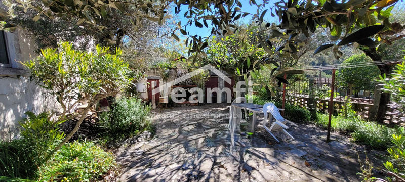 Maison - 98 m² - 5 pièces