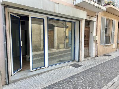 Local commercial - 23 m² - 2 pièces