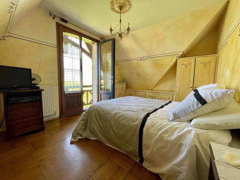 Maison - 152 m² - 5 pièces