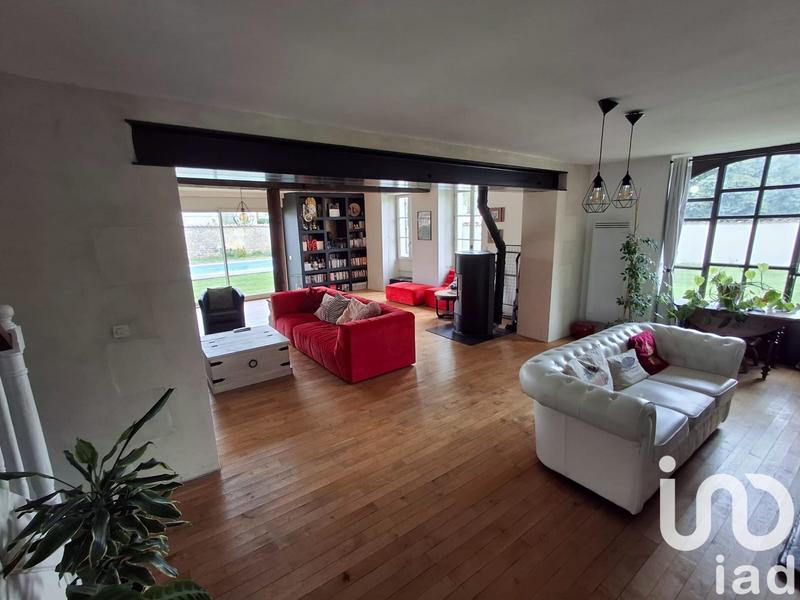 Maison - 200 m² - 7 pièces