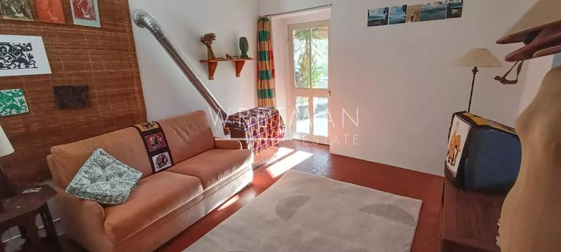 Appartement - 95 m² - 6 pièces