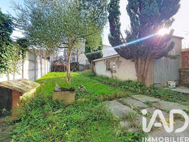 Maison - 92 m² - 6 pièces