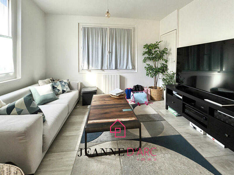 Maison - 70 m² - 4 pièces